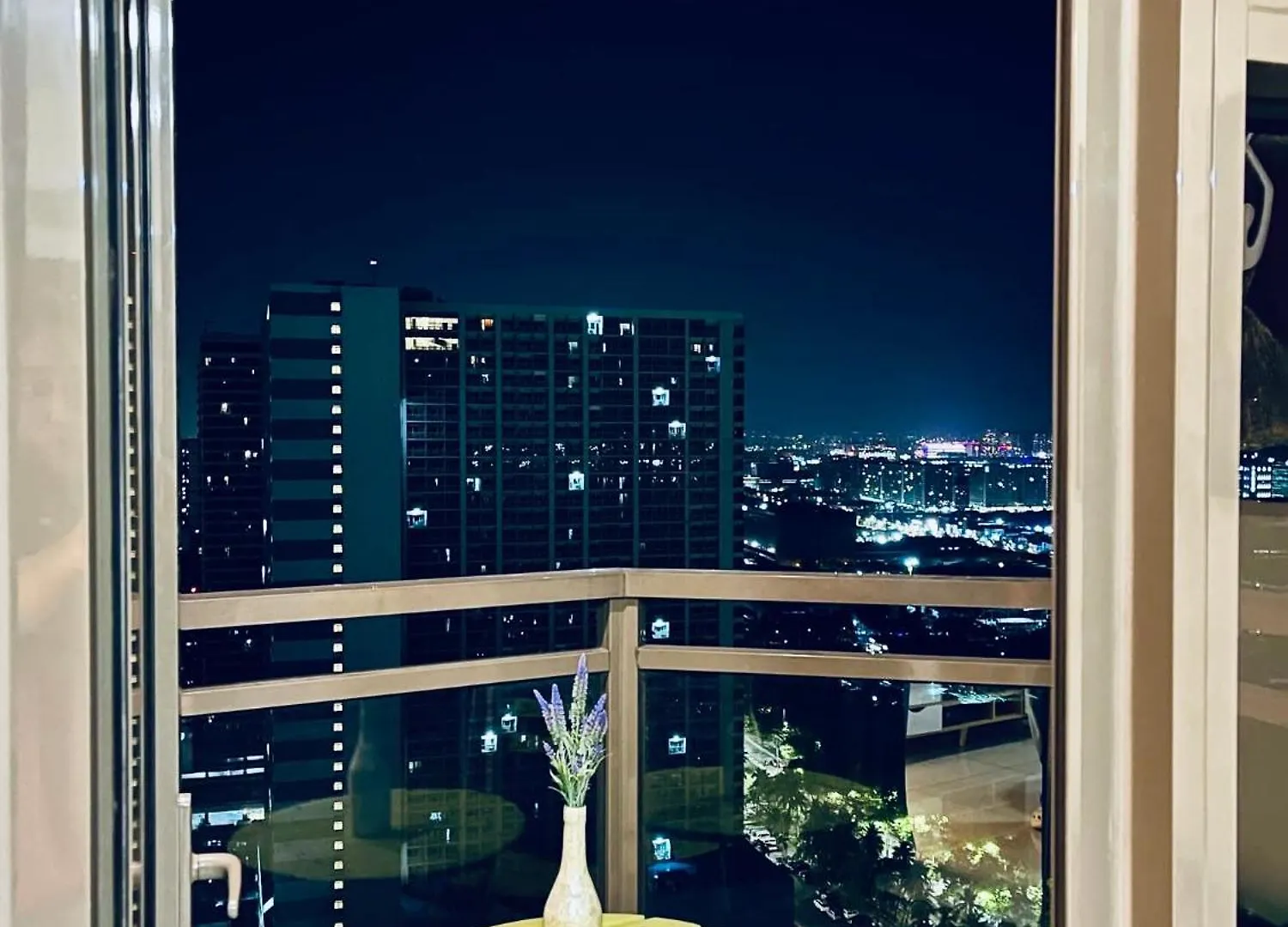 Aparthotel Sundawn Radiancemanilabay Pasay